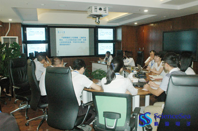 公司舉行《經(jīng)濟(jì)法》、《合同法》專(zhuān)題法制培訓(xùn)
